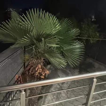 Ada Hilltop Serenity Apartamento