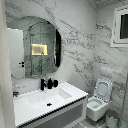 Ada Hilltop Serenity Apartment