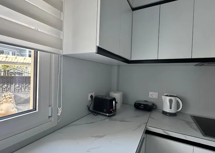 Apartment Ada Hilltop Serenity *